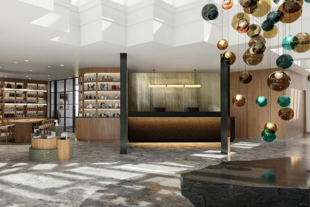Laval Hotel | Ômage Hotel, Montreal Laval, a Tribute Portfolio Hotel