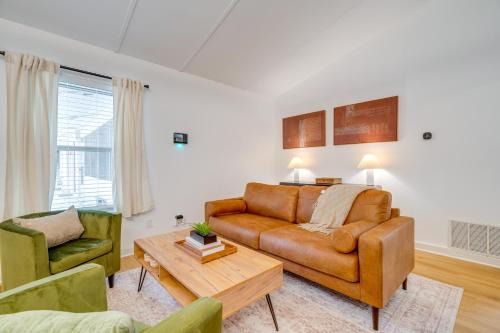 Hancock House | 1 Mi to Campus! Creekside Austin Home w/Game Room