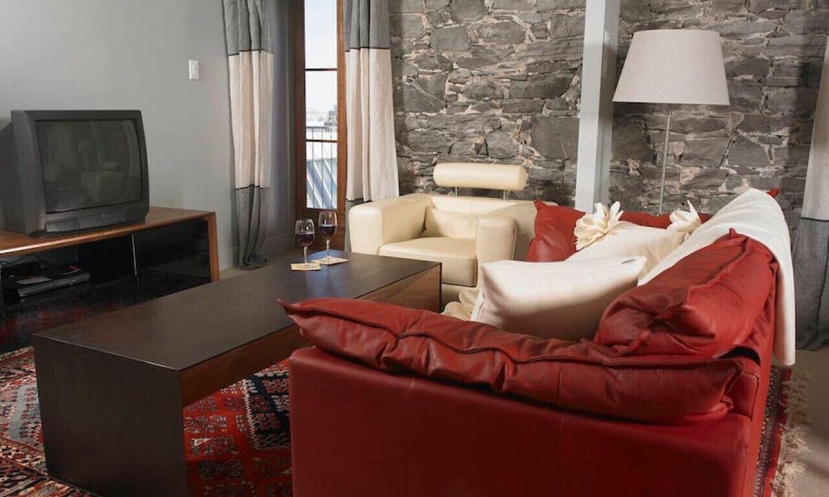Lower Town Apartment | 1002 · Les Immeubles Charlevoix - 1002