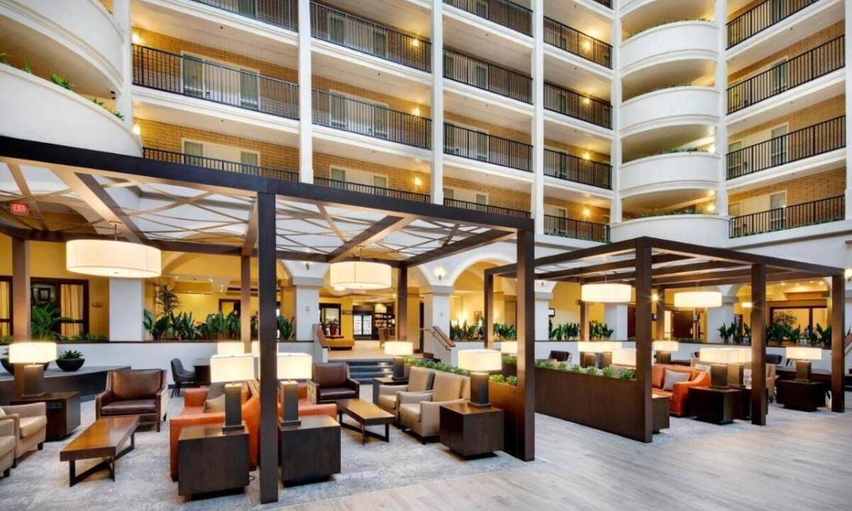 Park Central Hotel | 2 Spacious Units w/Complimentary Cooked-to-order Breakfast! FREE Parking, Pool!