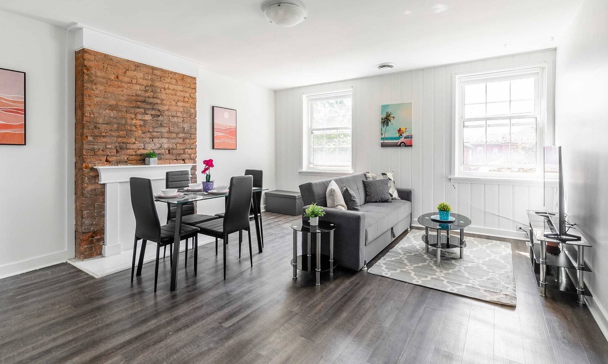 Beasley Apartment | 2BR Apt w/Netflix - Close to Shopping & Parks!