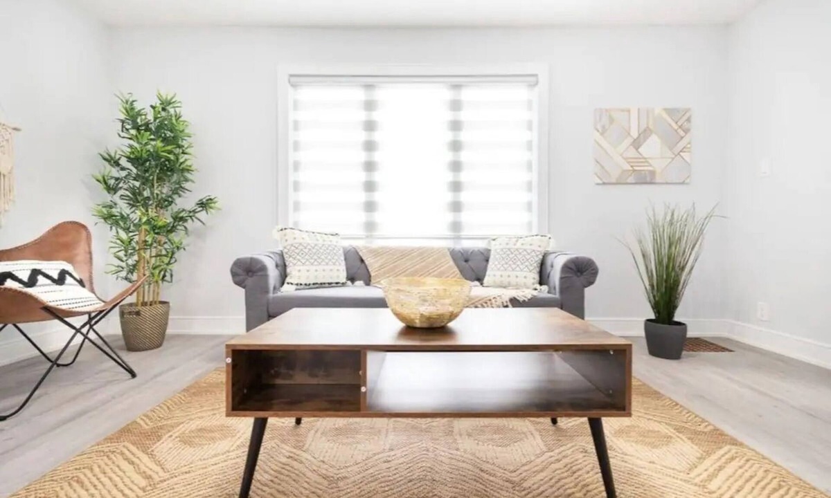 Newtonbrook House | 3 Bedroom BOHO Home [Near Rogers Stadium/Downsview by Allen Rd & Sheppard Ave]