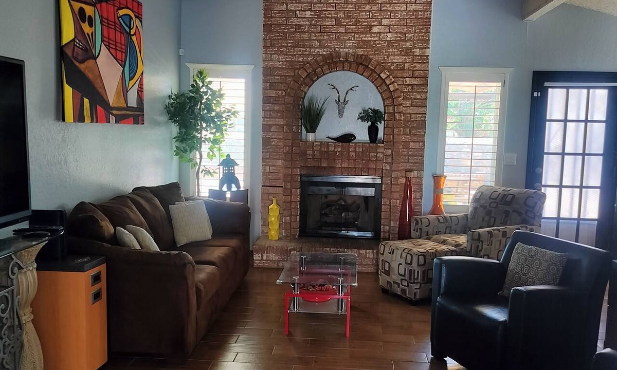 Biggs Field House | 3-bedroom home with AC refrigeration unit, WiFi, garage plus carport.