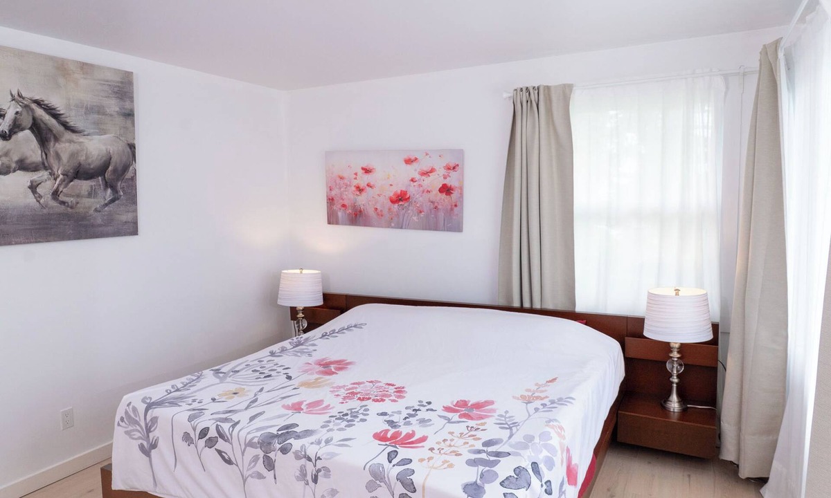 Paine-Sec Apartment | 3 min from Ferry to Old Quebec Central Cosy 3-bedroom Levis Centre