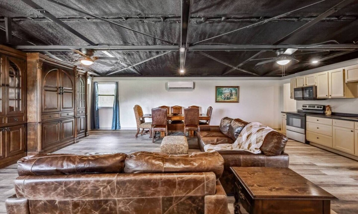 Paluxy Cabin | 3BR Hunter's Cabin Quiet Near Stephenville