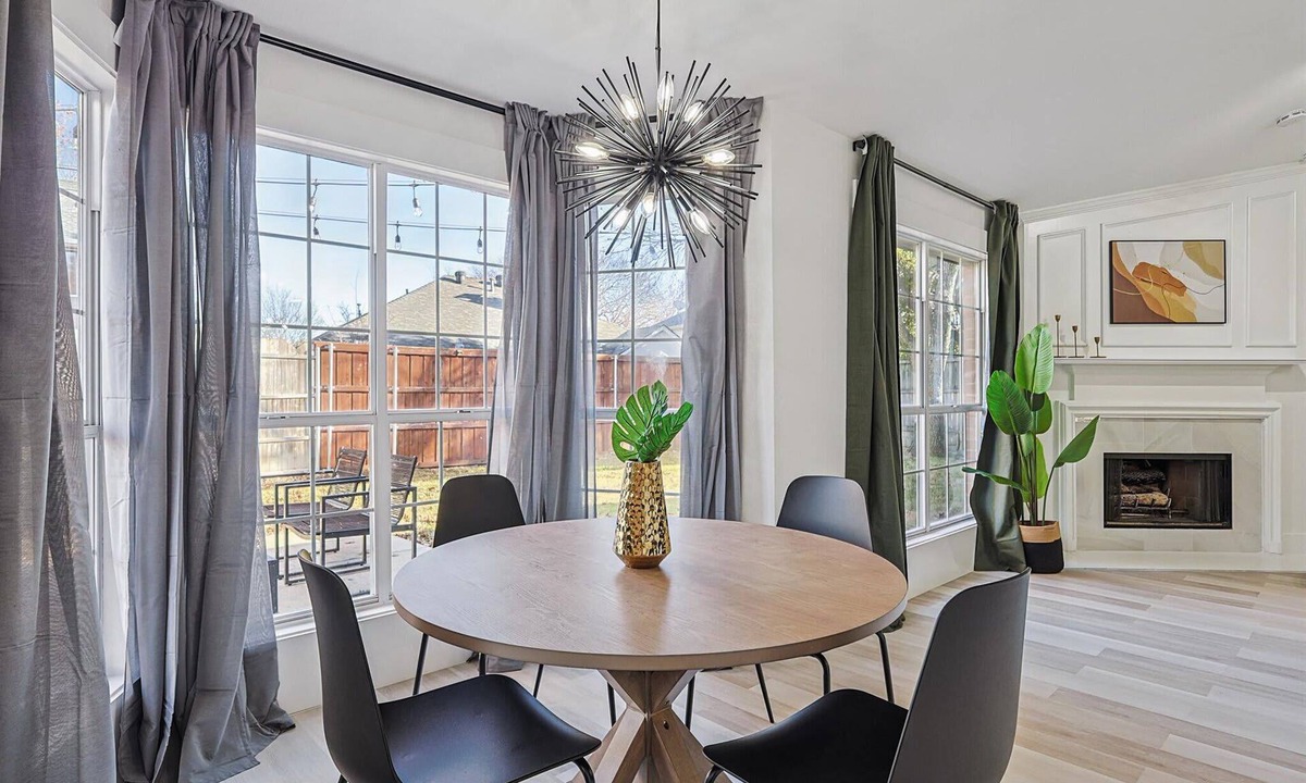 Grand Prairie House | 4-BD,2-BA Luxe Modern Gem with Foosball & Firepit