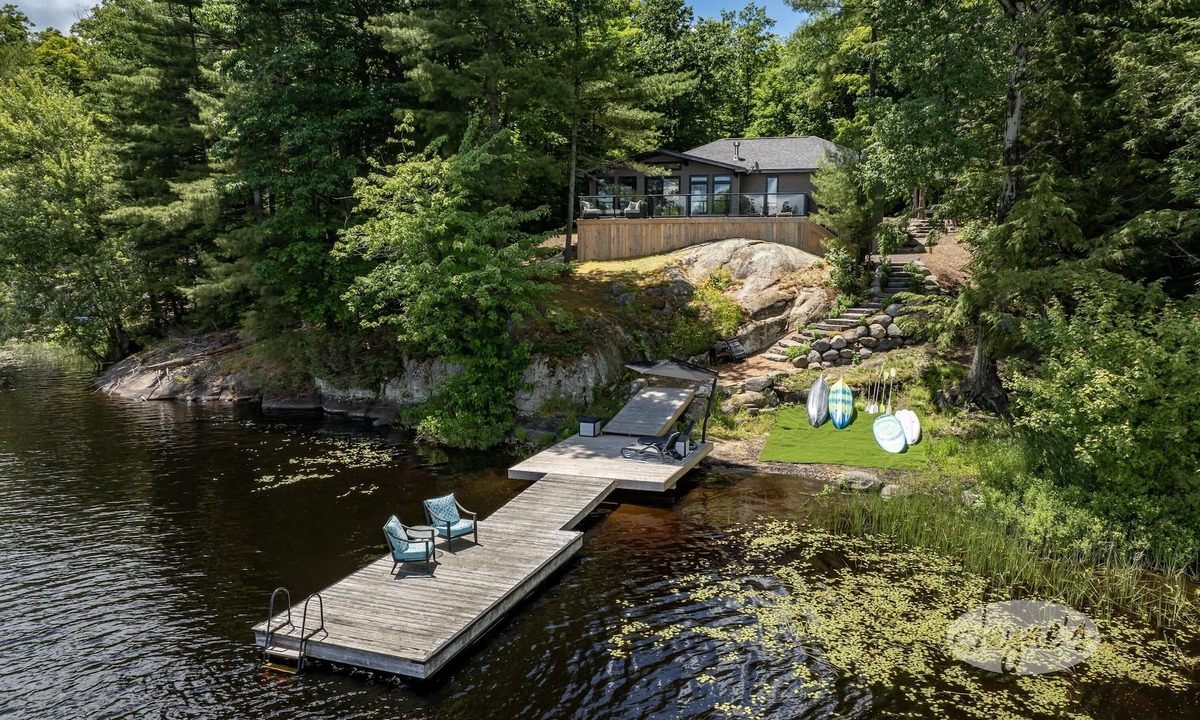 Muskoka Lakes Cottage | 4 bed, 2 bath on Brandy Lake in Port Carling, New Build!