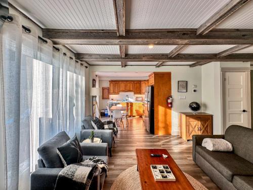 Collingwood House | 40BKickBack