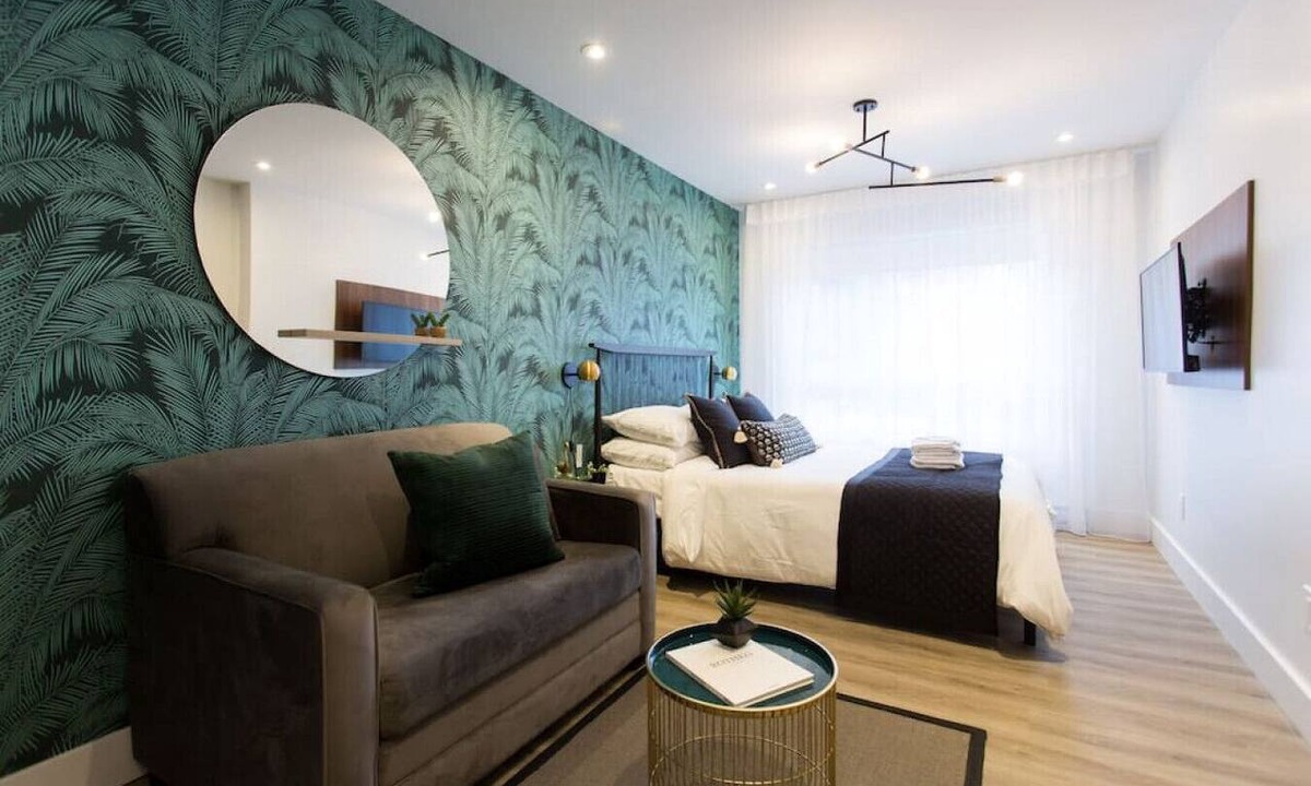 Little Italy Apartment | 6768 - 401 · Blue Tropics Studio in Little Italy with kitchen by Denstays