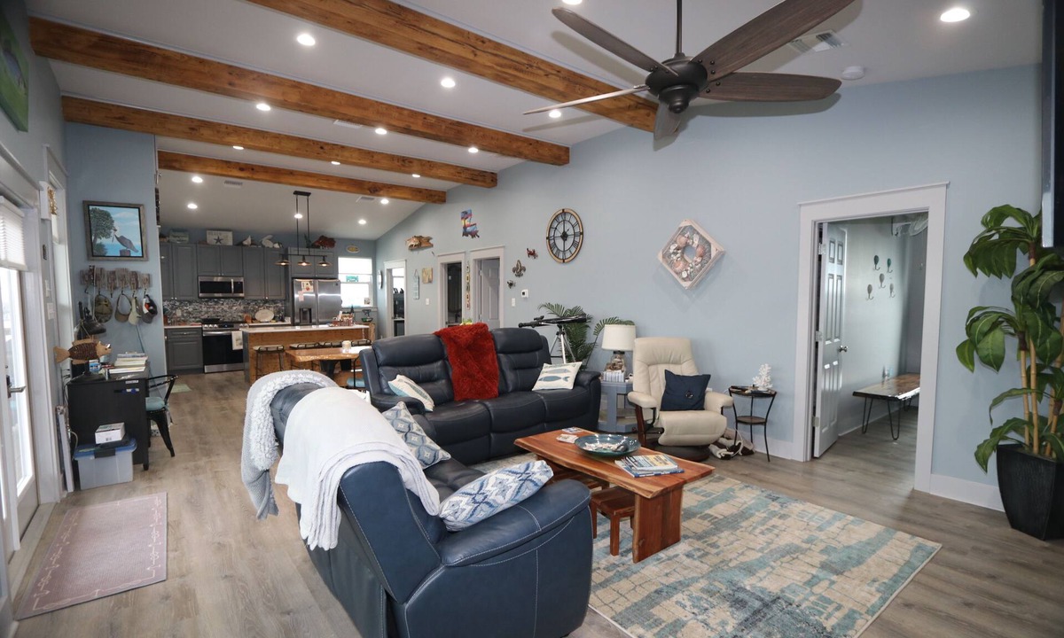 Grand Isle House | A-Bear's Waterfront with pier and boat access. Coastal Realty Group