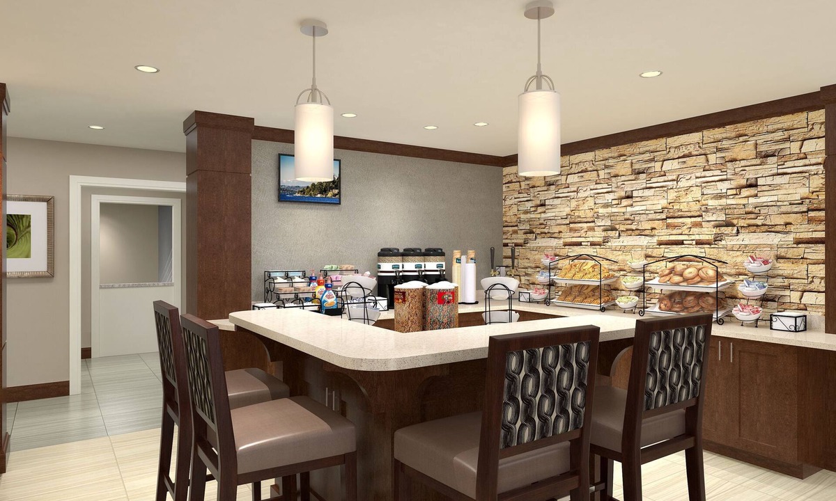 Denton Apartment | Accessible Studio w/Kitchen | Breakfast + Pool