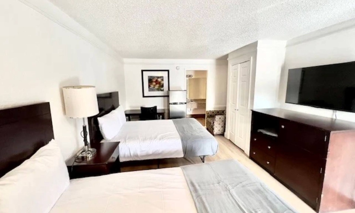Tulsa Hotel | Airport Inn