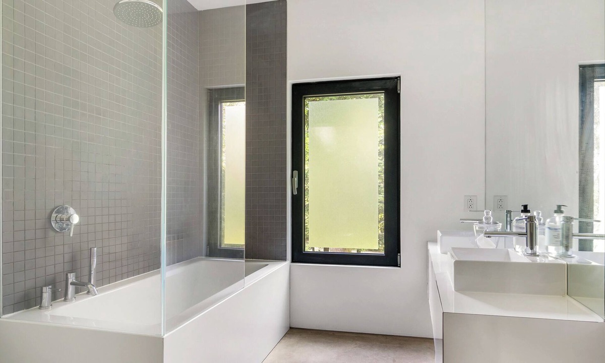 Sutton House | Architect-designed house