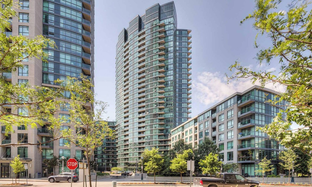 Fort York Apartment | Atlantis at Waterpark City Condos in DT