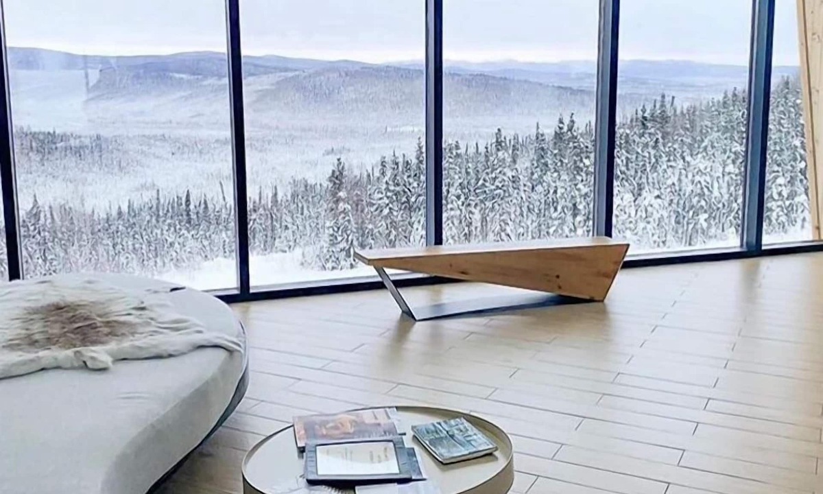 Fairbanks House | Aurora Villa