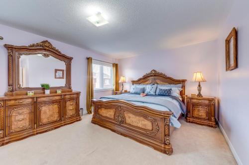 Brampton House | Avid vacation palace in Castlemore , Brampton
