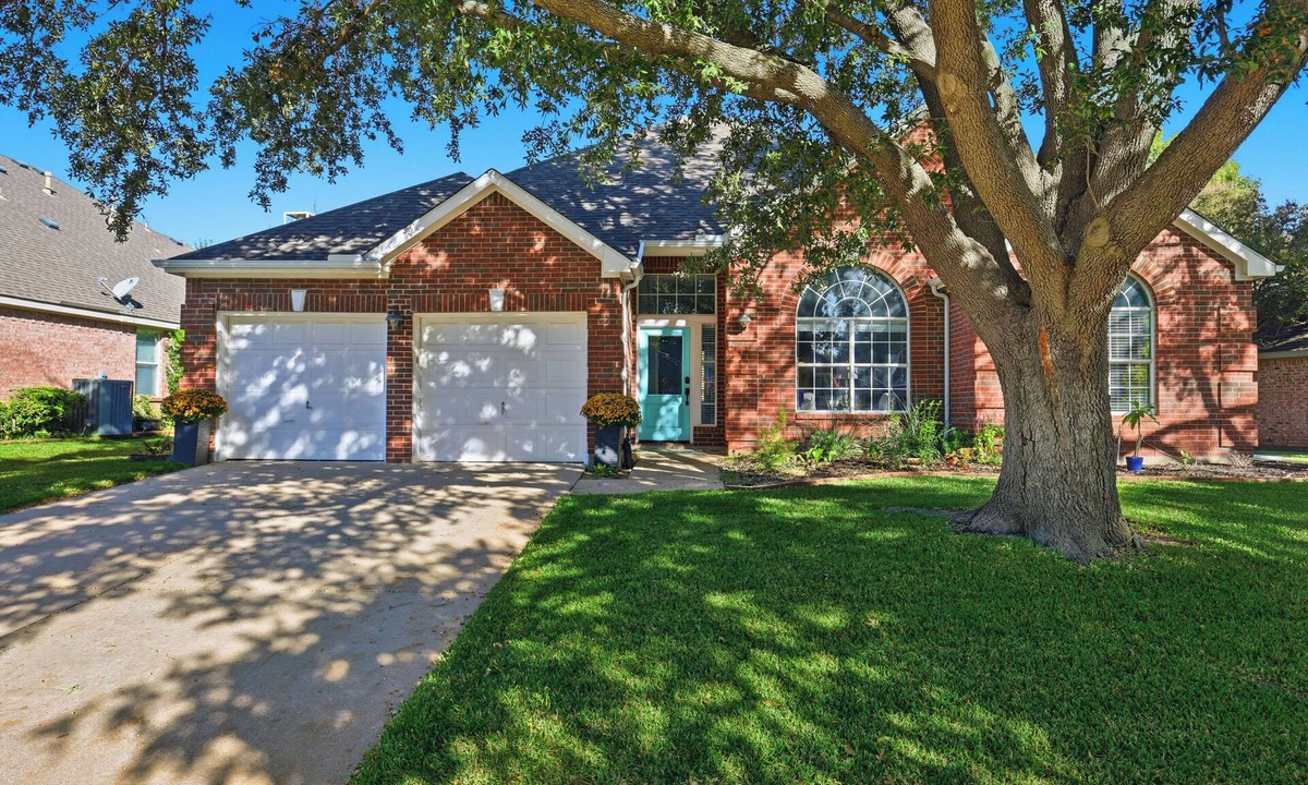 Flower Mound House | Beautiful 4-bedroom house with pool, close to everything in Dallas