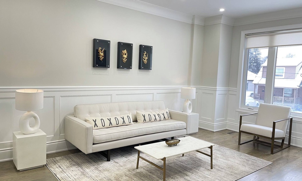 Birch Cliff Heights House | Beautiful Home