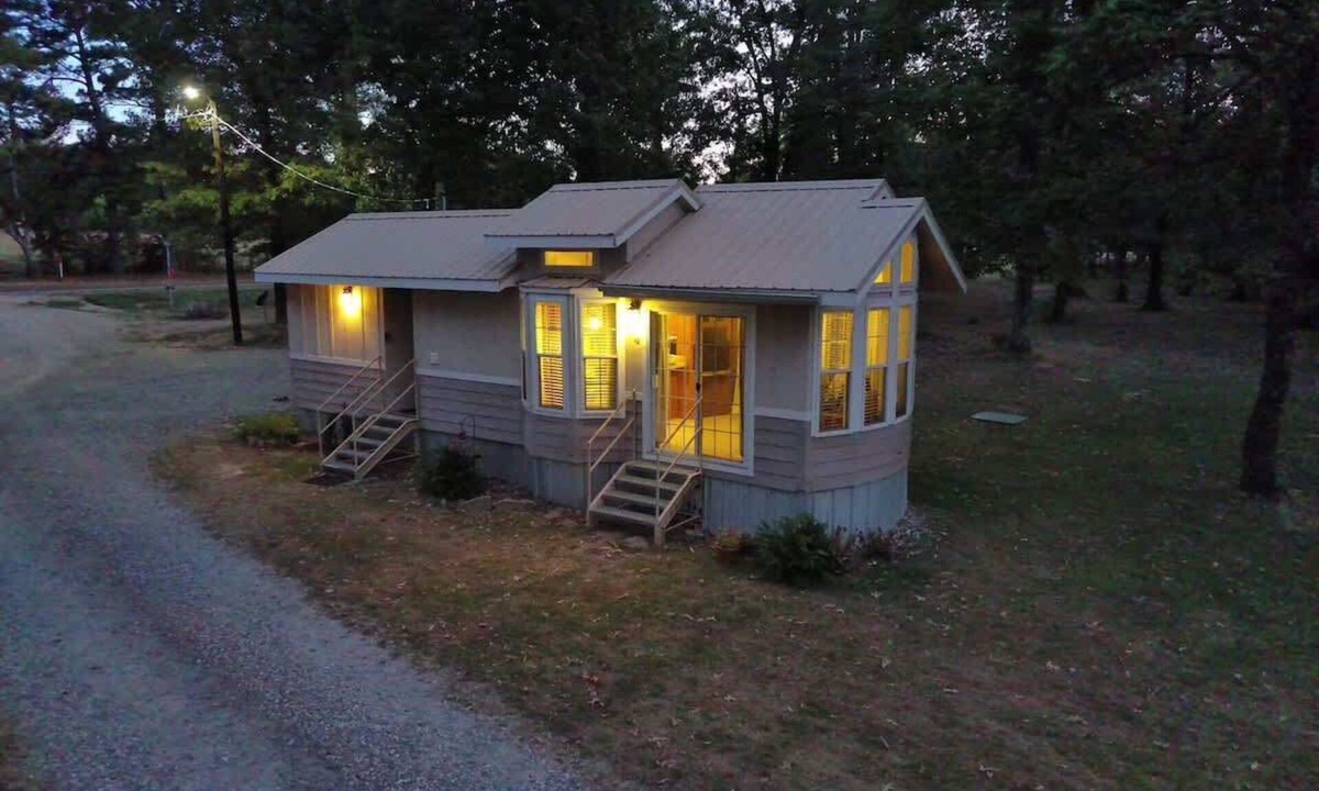 Longview House | Berry Patch Cottage