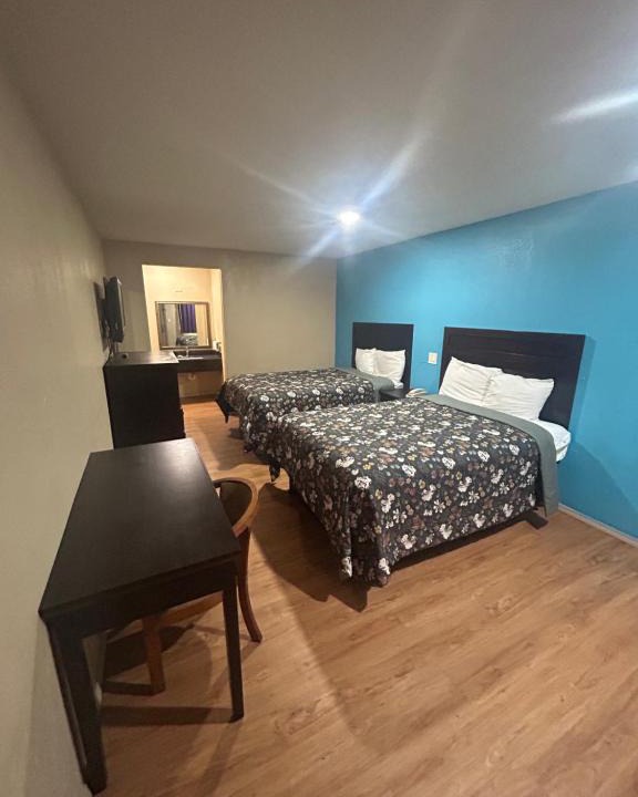 Lafayette Hotel | Blue Star inn