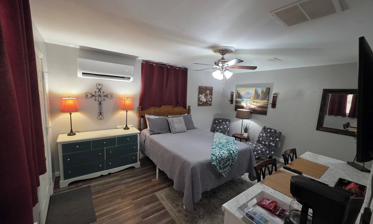 Millington Apartment | Bluff City Studio: B