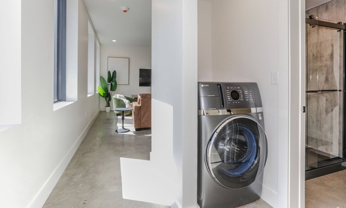 Downtown Tulsa Apartment | Bright Beacon/Spacious 1BR Apartment