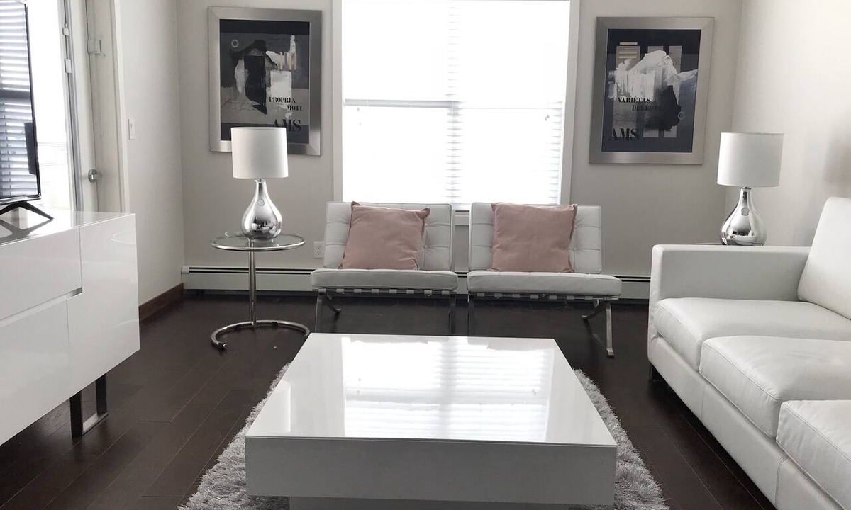 Saskatoon Condo | Bright modern comfortable newly built apartment - 2 beds, 1 bathroom