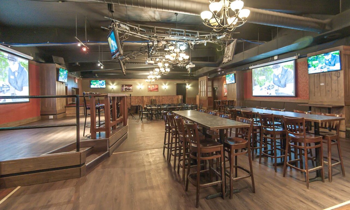Thompson Hotel | Burntwood Hotel