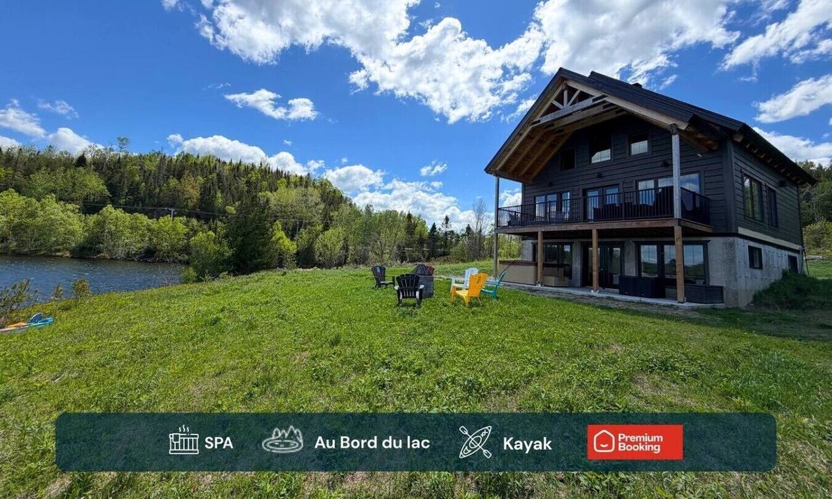 Notre-Dame-de-Pontmain Ski Chalet | Le Cerf | bord de l’eau, spa, salle jeux et kayaks