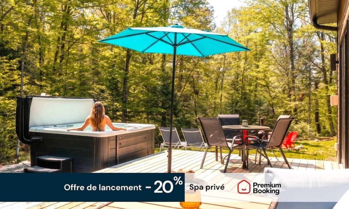 Pine Hill Ski Chalet | Private Hot Tub | Hiking | Skiing | Roitelet