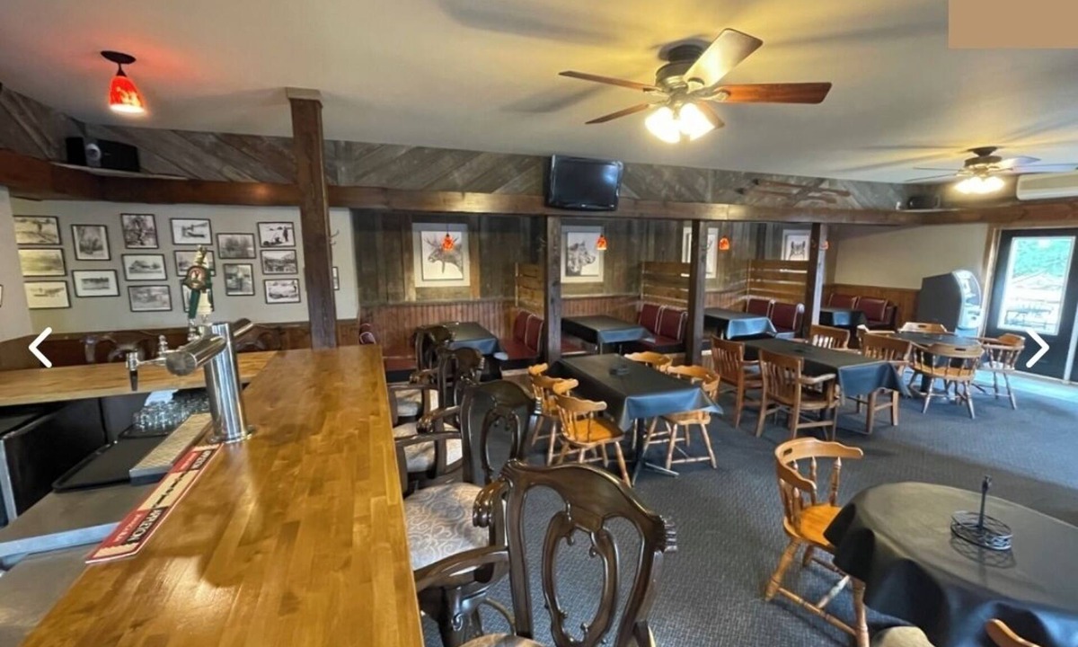 Golden Valley Cabin | Bucks Lodge and Grill