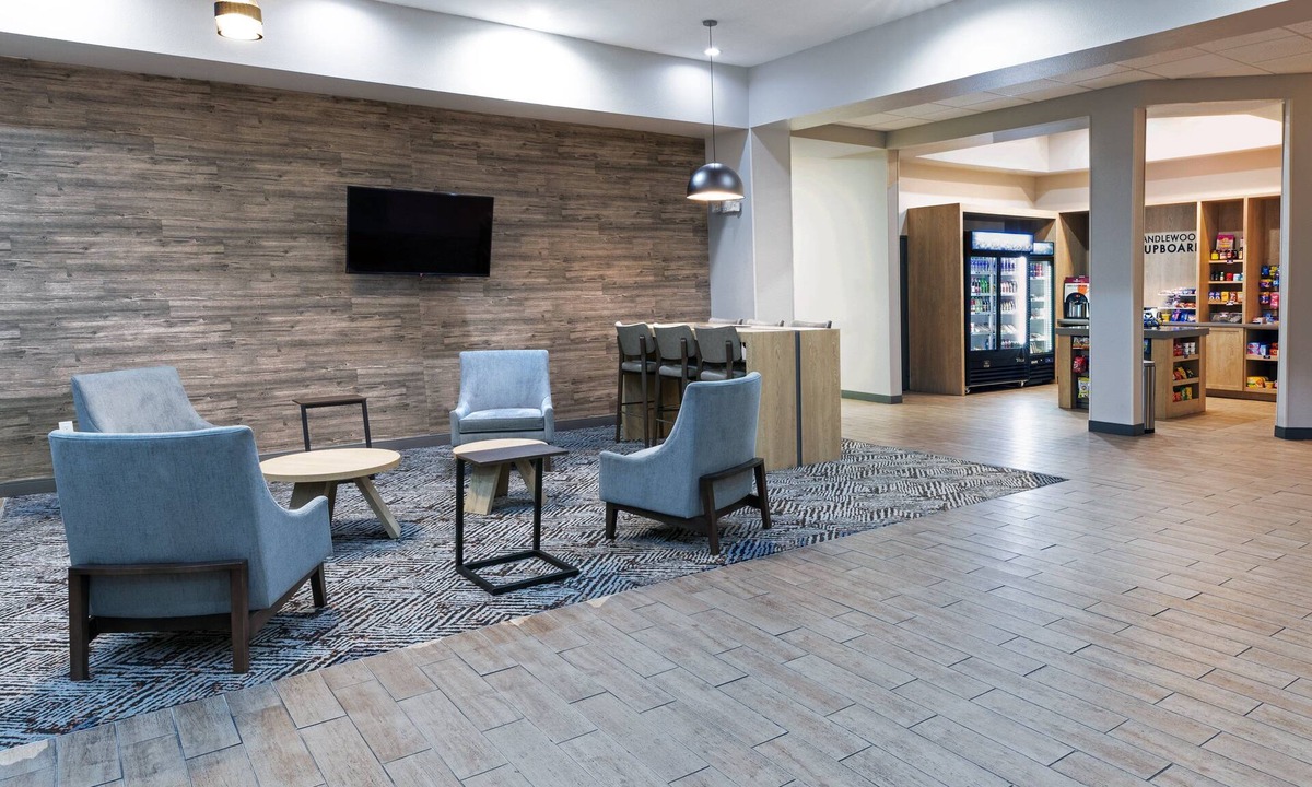 Mount Pleasant Hotel | Candlewood Suites Mount Pleasant by IHG