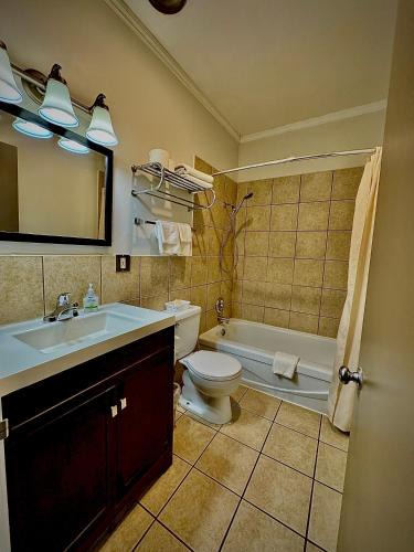 Swift Current Hotel | Caravel Motel