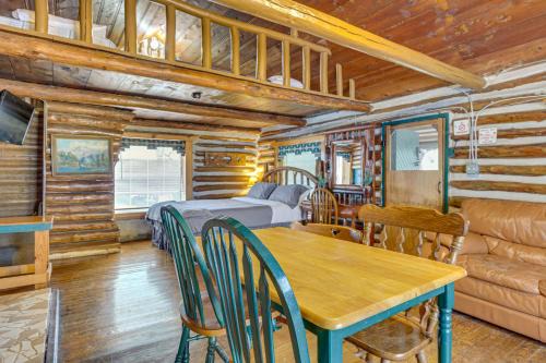 Davis Apartment | 'Cedar Falls Cabin 1' Near Arbuckle Mtn Trails