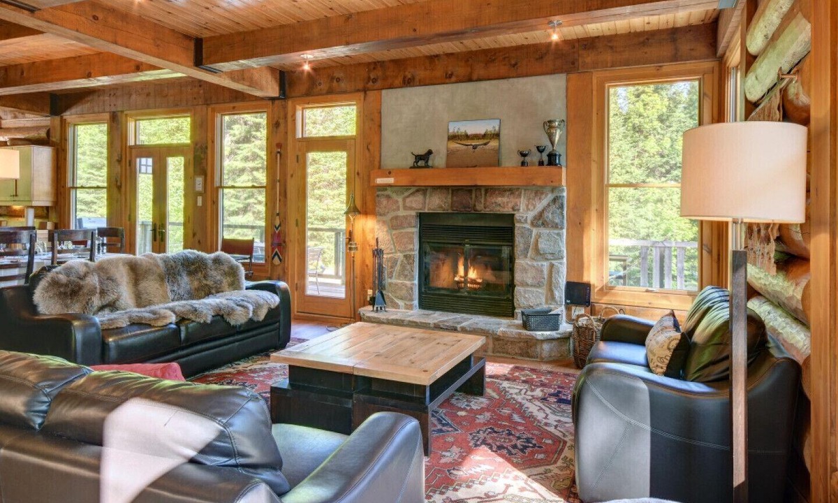 Lac Superieur Village Cottage | Chalet du boisé # 055