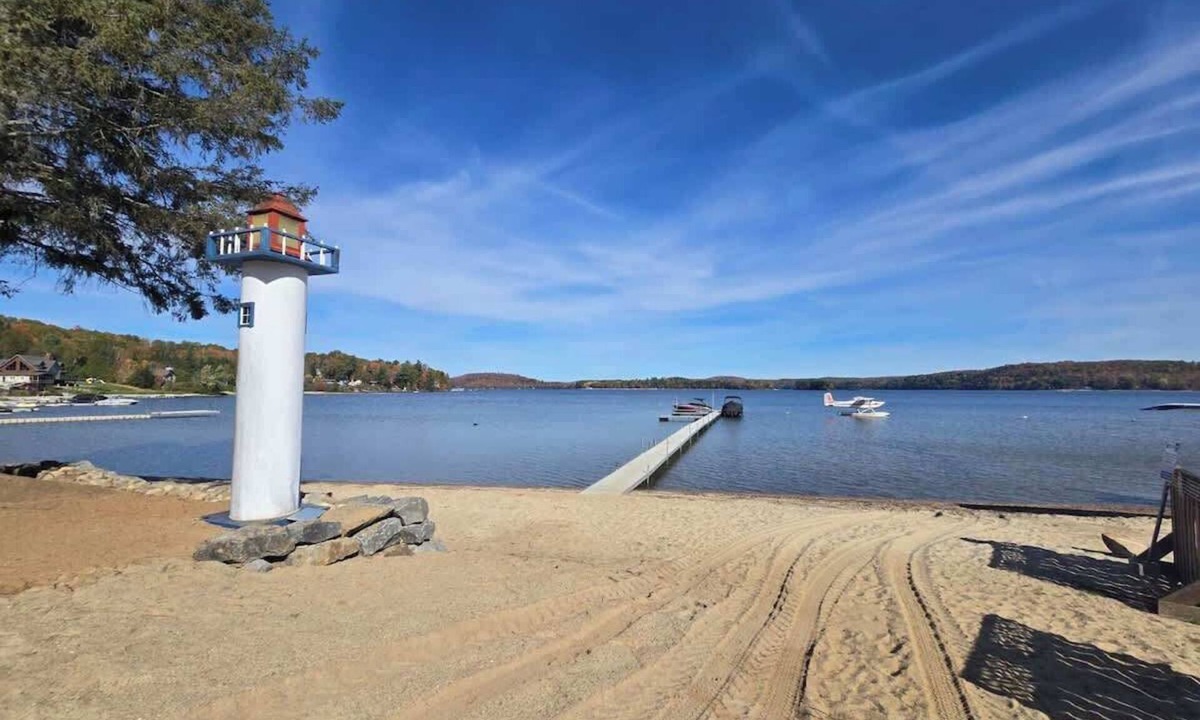 Lac-Simon House | Chalet du Manoir - Beach