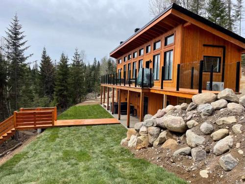 La Bostonnais Ski Chalet | Chalet L'Orée Étoilée