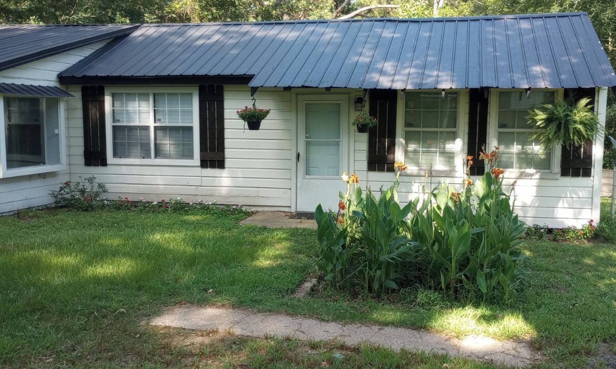 Ore City House | Charming Hideaway Haven