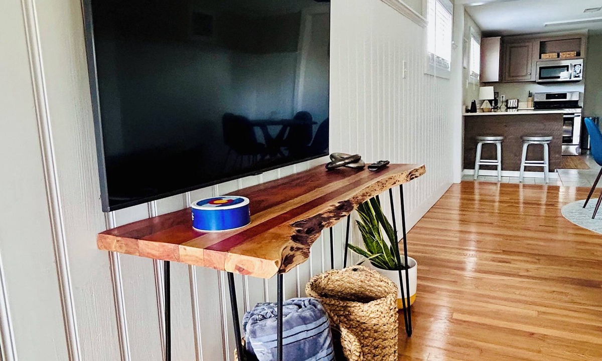 Lafayette House | Charming, updated 2-bedroom, 2 bathroom in wonderful area, minutes from Boulder!