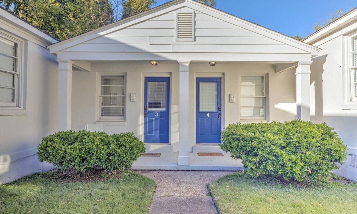 Midtown Apartment | Chill Memphis Base | Steps from Overton Fun