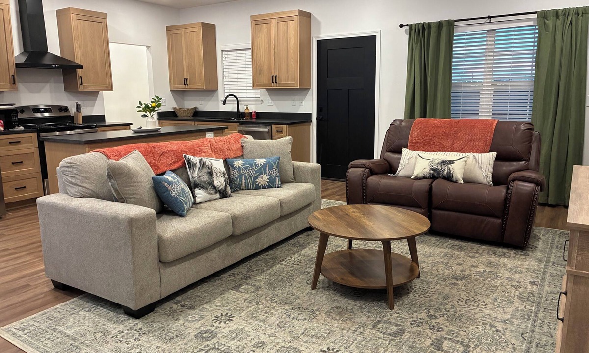 Canyon House | Chuck’s Casa spacious 3 BR 2 Bath near Palo Duro Canyon and WT