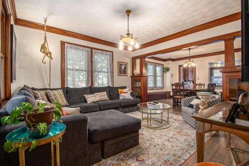 Southeast Omaha House | Classic 4BR Bowery Hill Gem Near Top Spots