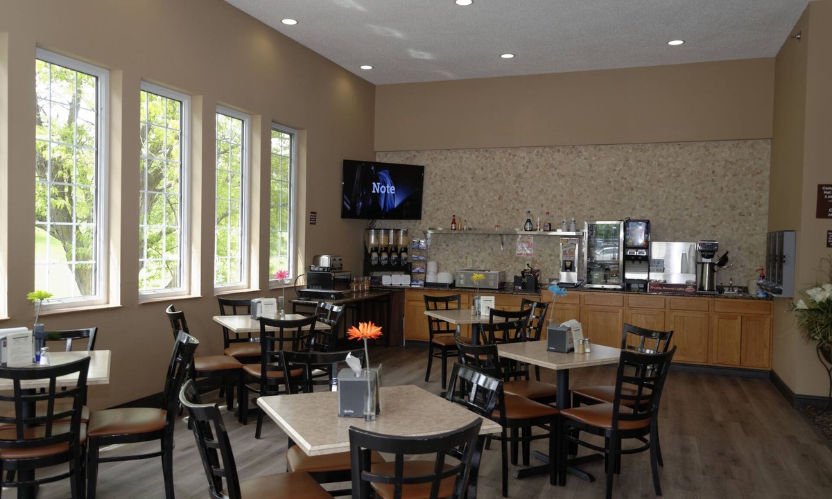 Denison Hotel | Cobblestone Inn & Suites - Denison Majestic Hills