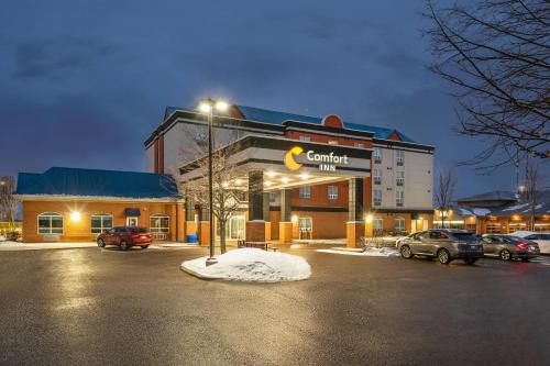 Gateway Hotel | Comfort Inn