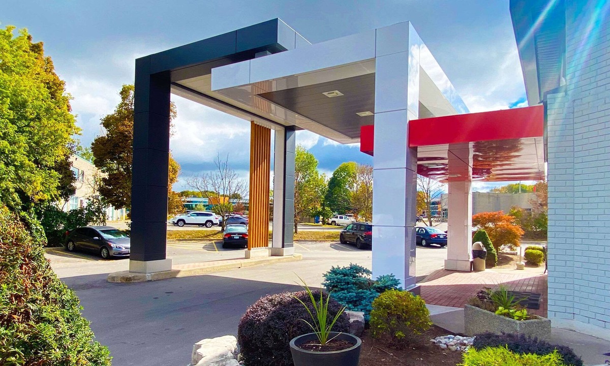 Cambridge Hotel | Comfort Inn Cambridge - Highway 401