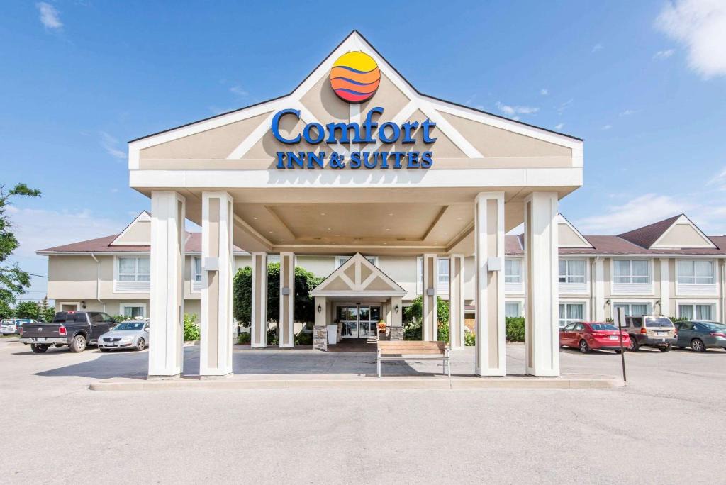 Collingwood Hotel | Comfort Inn & Suites
