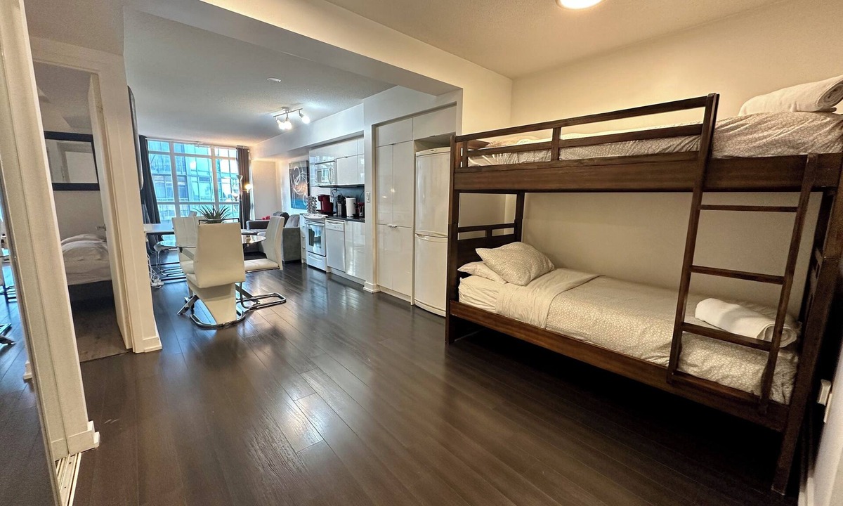 CityPlace Apartment | Comfy condo with King bed