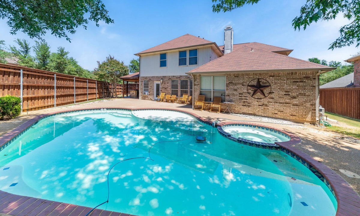 Highland Village House | Cool, unique, and spaciousl home with pool, not just another one!