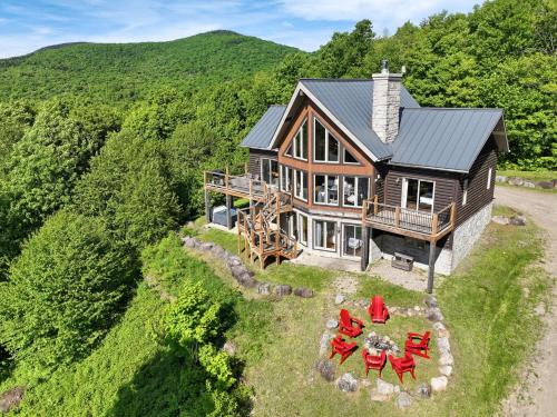 Lac-Superieur House | Coucher de soleil sur le Mont-Tremblant, Spa-Sauna-billard et foyer