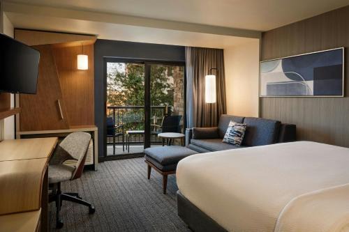 Fort Worth Hotel | Courtyard by Marriott Fort Worth at Alliance Town Center